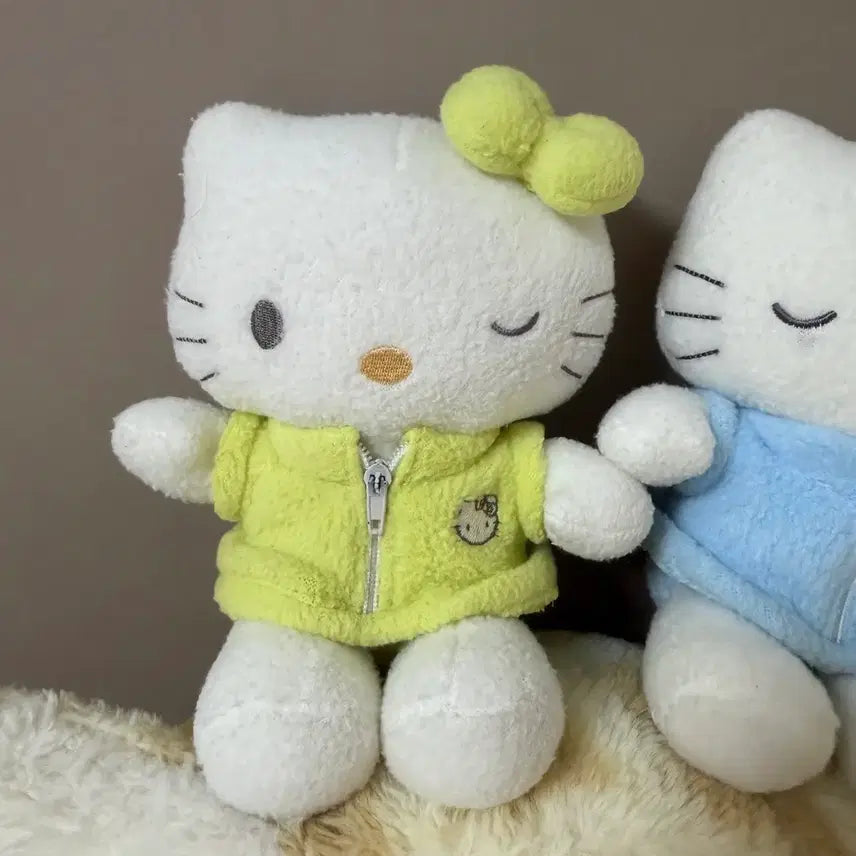 [BUNJANG] Sanrio Classic Fleece Kitty Plush Set (2 Types) / 세트) 고전 후리스 키티 인형2종 세트
