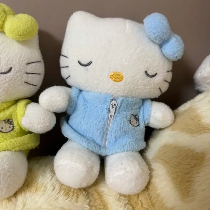 [BUNJANG] Sanrio Classic Fleece Kitty Plush Set (2 Types) / 세트) 고전 후리스 키티 인형2종 세트