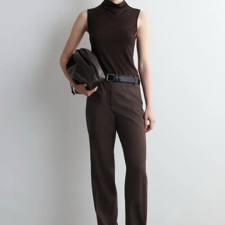 [BUNJANG] COS Draped Turtleneck Sleeveless Top S / COS 코스 드레이프 터틀넥 슬리브리스 탑 S