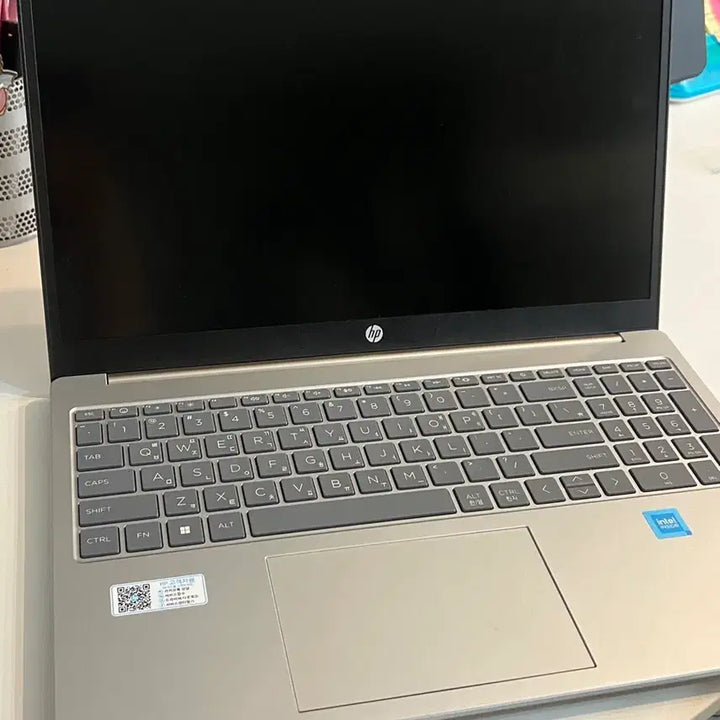 [BUNJANG] HP 15-fd0247TU Laptop / HP 노트북