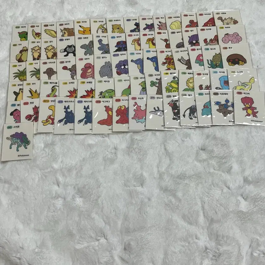 [SOLD OUT] 포켓몬 띠부씰 74장 일괄 피카츄 라이츄