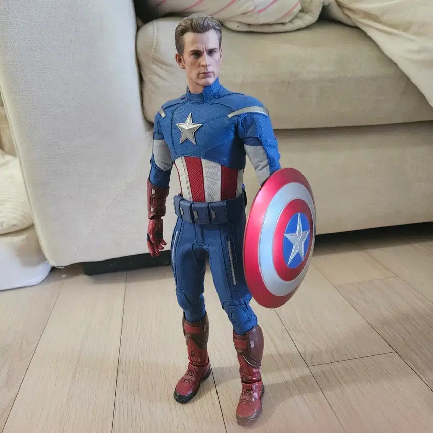 [BUNJANG] Hot Toys 2012 Captain America Figure / 핫토이 2012버전 캡틴아메리카