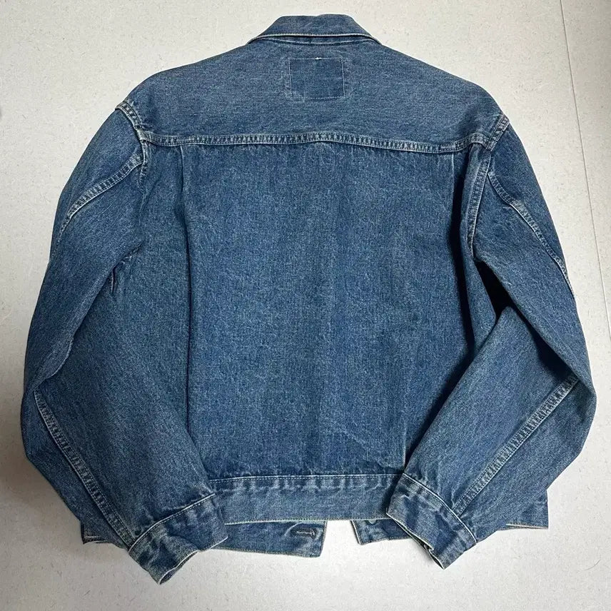 [SOLD OUT] 오어슬로우 타입2 2year used wash 2사이즈(m)