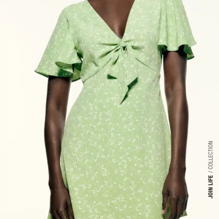 [BUNJANG] Zara Floral Pattern Mini Dress Green M / 자라 플라워패턴 그린 미니 원피스 M