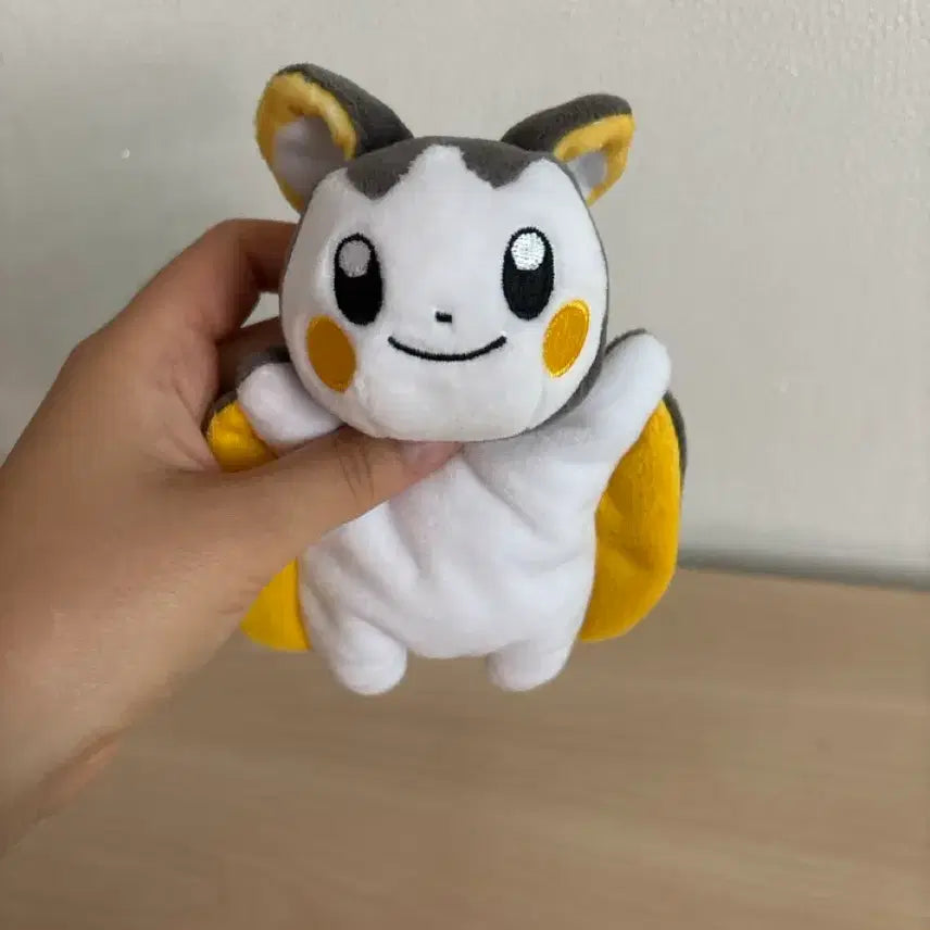 [BUNJANG] Emonqa Kkutari Doll / 에몽가 쿳타리 인형