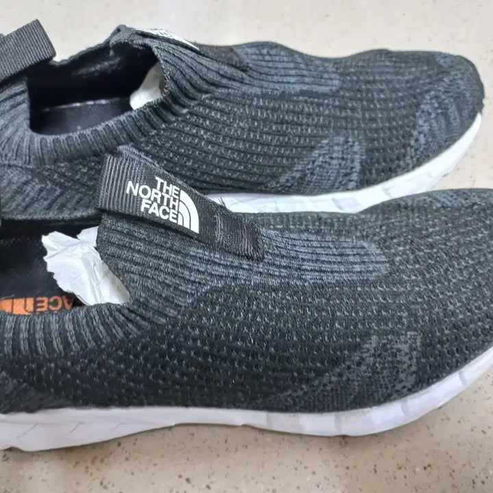 [BUNJANG] The North Face Knit Slip-On Summer Shoes / 노스페이스 슬립여름신발