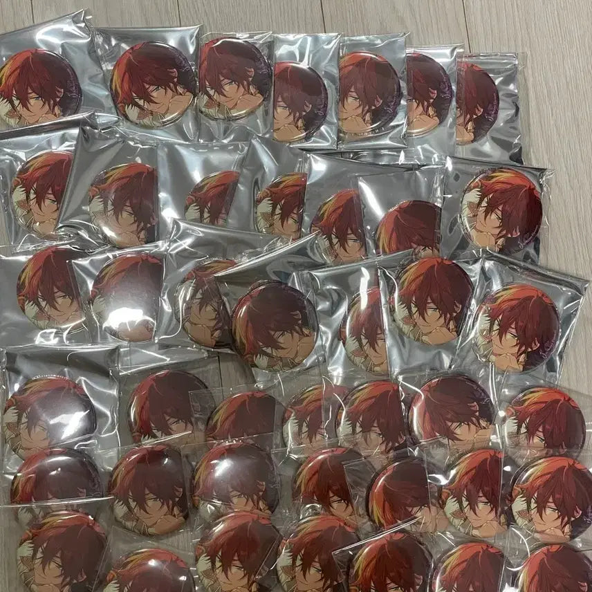 [BUNJANG] Ensemble Stars! Akagi Rinne 9th Anniversary Can Badge Set / 앙스타 앙상블스타즈 아마기 린네 캔뱃지 42개