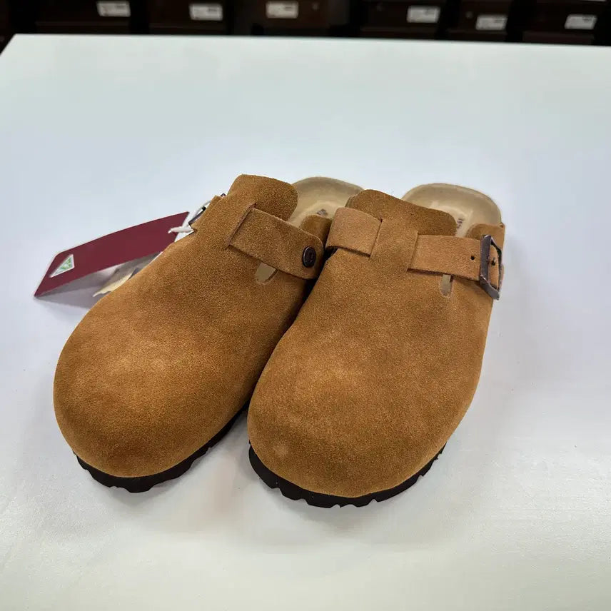 [BUNJANG] UGG 1978AUS Leather Buckle Birken Boston Slippers AU9001 Tan Size 11L (270mm) / 호주UGG슬리퍼 270mm팜 새것