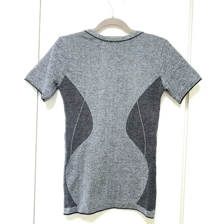 [BUNJANG] Murex Functional Short Sleeve T-Shirt (Size S) / 뮤렉스 기능성 반팔 티셔츠(S사이즈)