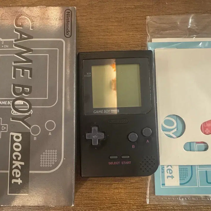 [BUNJANG] Nintendo Game Boy Pocket Black (Authentic) Full Box / (정품) 닌텐도 게임보이 포켓 블랙 풀박스