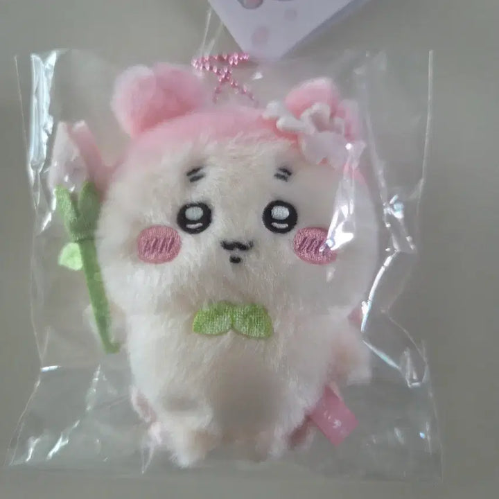 [BUNJANG] Chiikawa "Monjakui" Cherry Blossom Fairy Kani Plush Keychain / 치이카와 먼작귀 벚꽃요정 카니