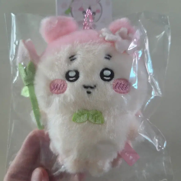 [BUNJANG] Chiikawa "Monjakui" Cherry Blossom Fairy Kani Plush Keychain / 치이카와 먼작귀 벚꽃요정 카니