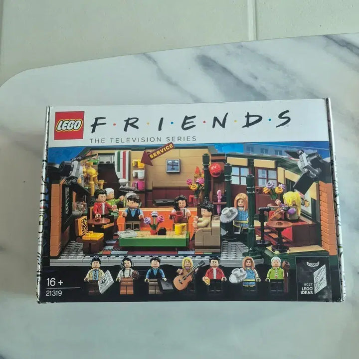 [BUNJANG] LEGO 21319 Central Perk Friends Set / 레고 21319 센트럴파크 프렌즈 팝니다