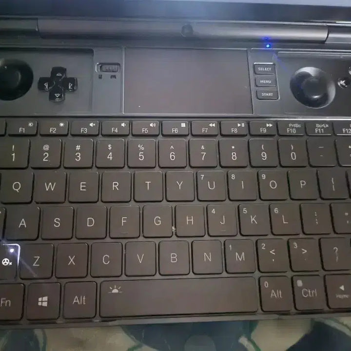 [SOLD OUT] GPD WIN MAX2 6800U 1TB 16GB