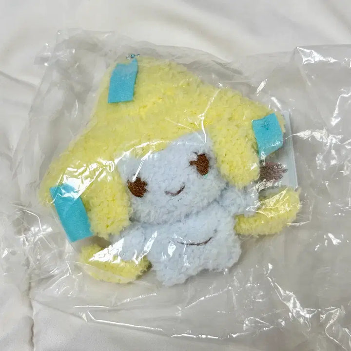 [SOLD OUT] 포켓몬스터 포켓피스 지라치 인형 키링