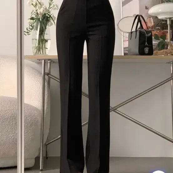 [BUNJANG] Sasaek Lohenheim Relaxed Flare Trousers (REG) L / 사색- 로젠하임 릴렉스드-플레어 트라우저 새상품