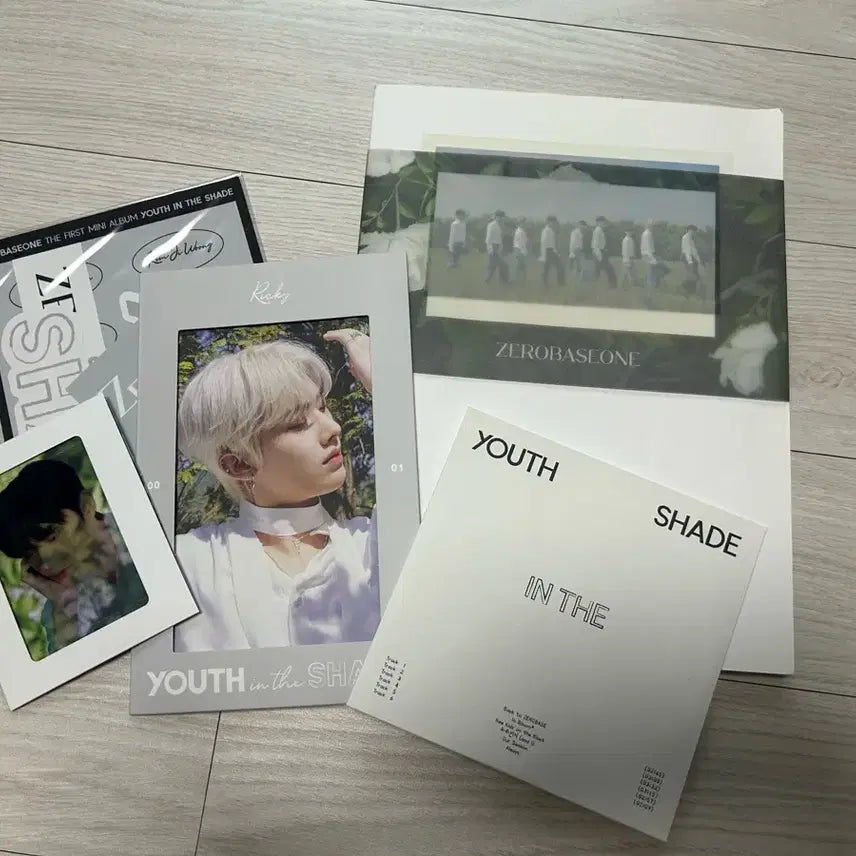 [BUNJANG] ZEROBASEONE YOUTH IN THE SHADE Album / 제로베이스원 제베원 YOUTH IN THE SHADE 앨범