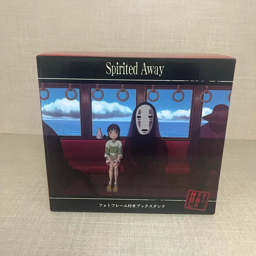 [BUNJANG] Spirited Away Stand Frame Figure / 샌과치히로 스탠드액자 피규어