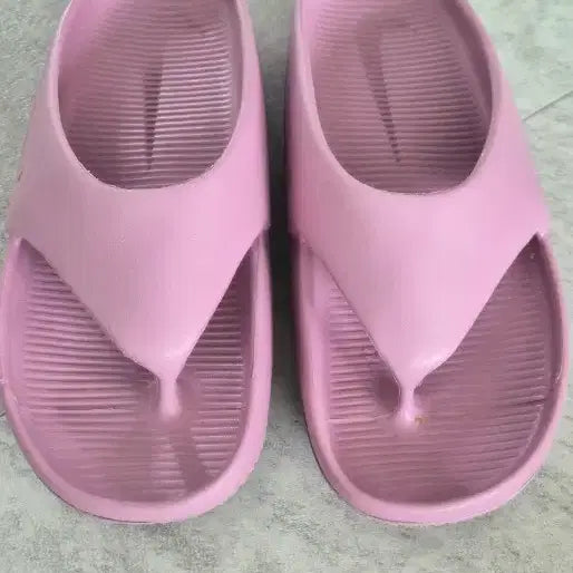 [SOLD OUT] 나이키 캄 플리플랍W