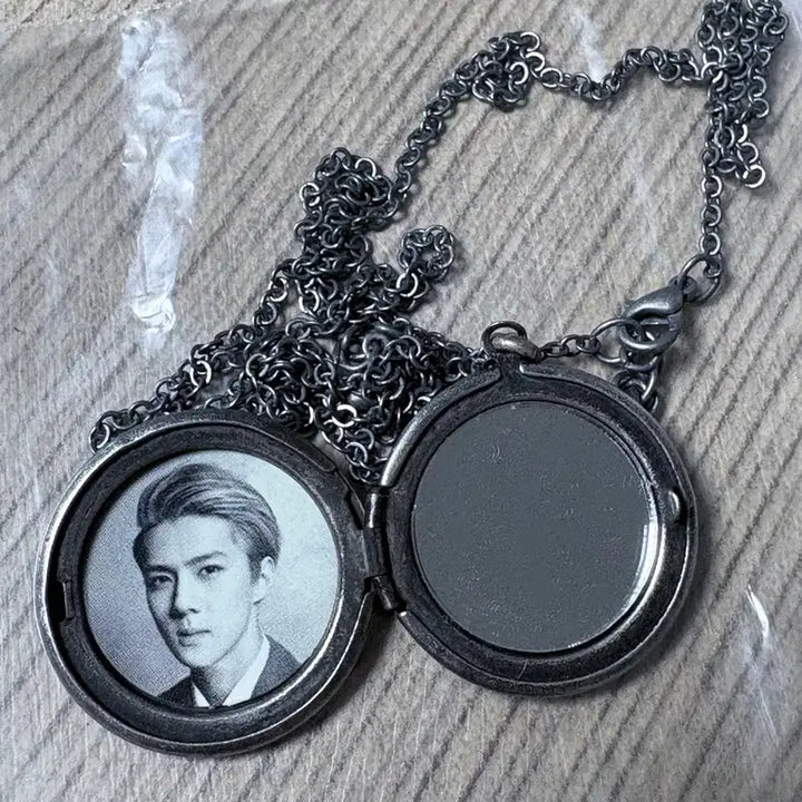 [BUNJANG] EXO "Wolf" Pendant (Sehun) / 엑소 늑대와미녀 펜던트