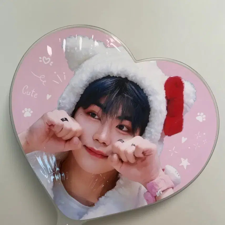 [BUNJANG] ZB1 Park Gunwook Kitty Uchiwa / 제베원 박건욱 키티 우치와