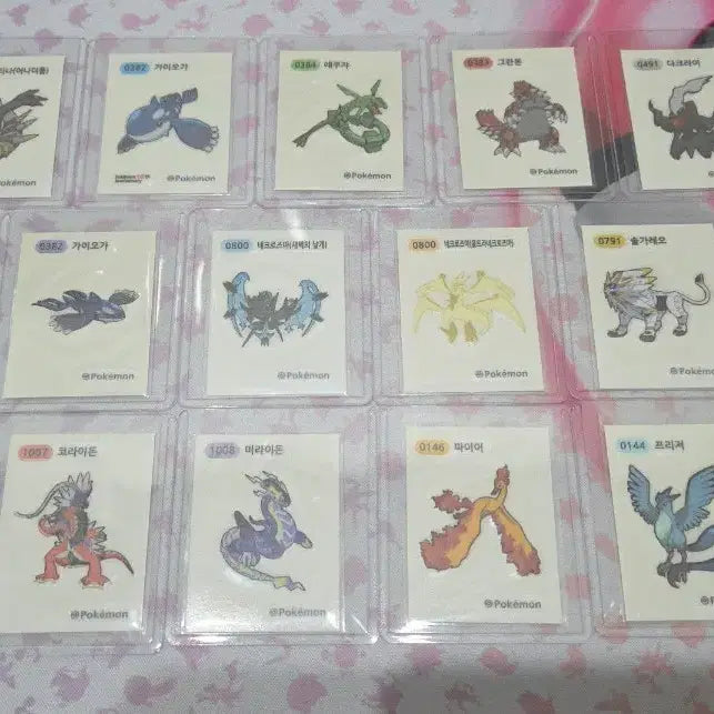 [BUNJANG] Pokemon Fujicard Set - Legendary Pokemon (17 pcs) / 포켓몬띠부씰 전설의포켓몬 17장 구성 일괄