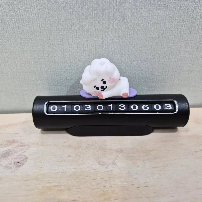 [BUNJANG] BT21 Dial Type Car Parking Number Plate / BT21 차량용 전화번호판입니다.