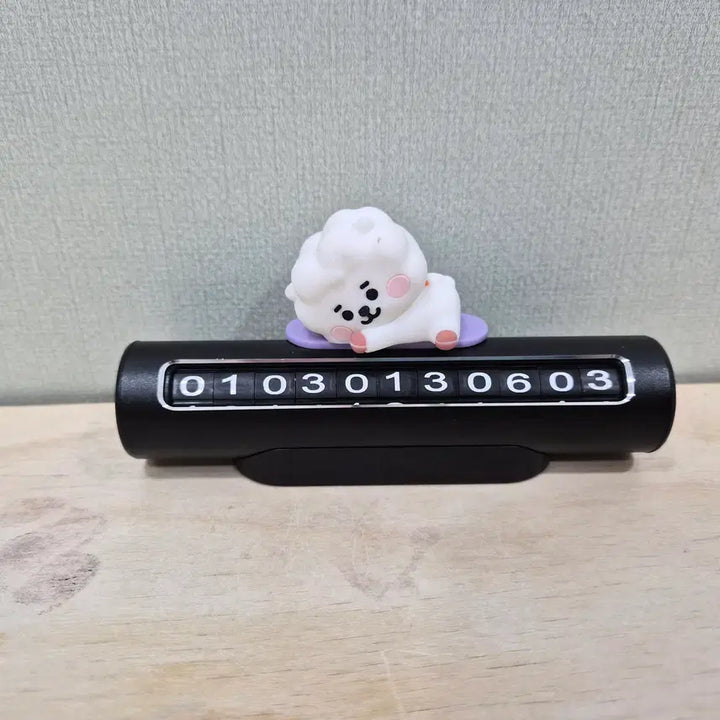 [BUNJANG] BT21 Dial Type Car Parking Number Plate / BT21 차량용 전화번호판입니다.