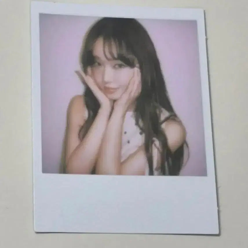 [BUNJANG] IOI Yoojung Album Polaroids / 아이오아이 유정 앨범 폴라