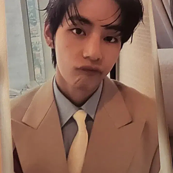[BUNJANG] BTS V Taehyung Arirang Busan Concert Photocard / BTS 방탄 아리랑 부산콘 포토카드 뷔 태형