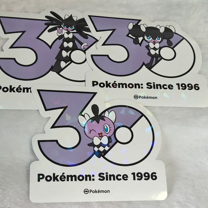 [BUNJANG] Pokemon 30th Anniversary Logo Sticker Set: Goomy, Goomy-Goo, Goomy-Goo-Goo / 포켓몬 30주년 로고 스티커 고디탱, 고디보미, 고디모아젤 판매합니다.