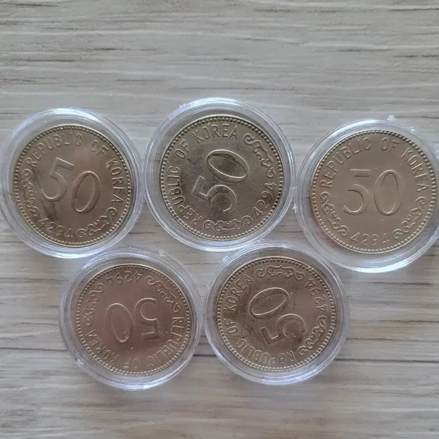 [BUNJANG] Bank of Korea 50 Won Coin Bundle Set (5 Coins) / 한국은행 50원 주화 4294년 미사용