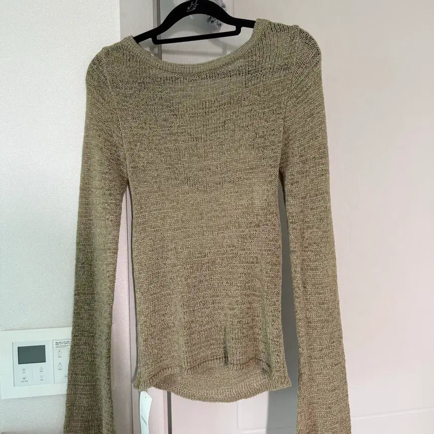 [BUNJANG] Knit with Back Ribbon and Back Slit (New) / 뒷리본 뒷트임 니트 (새상품)