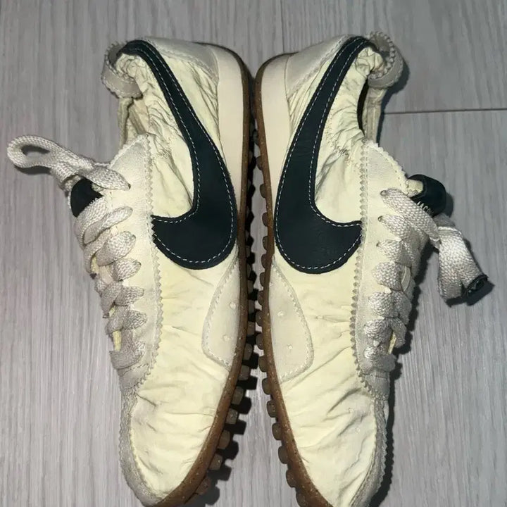 [BUNJANG] Nike x Jacquemus J Force 8 Alabaster Off Noir / 나이키 x 자크뮈스 문 슈 SP 앨러배스터 오프 누아르 230