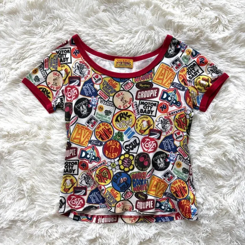 [BUNJANG] Hysteric Glamour WAPPEN REMIX All Over Graphic Ringer Short Sleeve T-Shirt / 히스테릭 글래머 WAPPEN REMIX 올오버 그래픽 링거 반팔 티셔츠