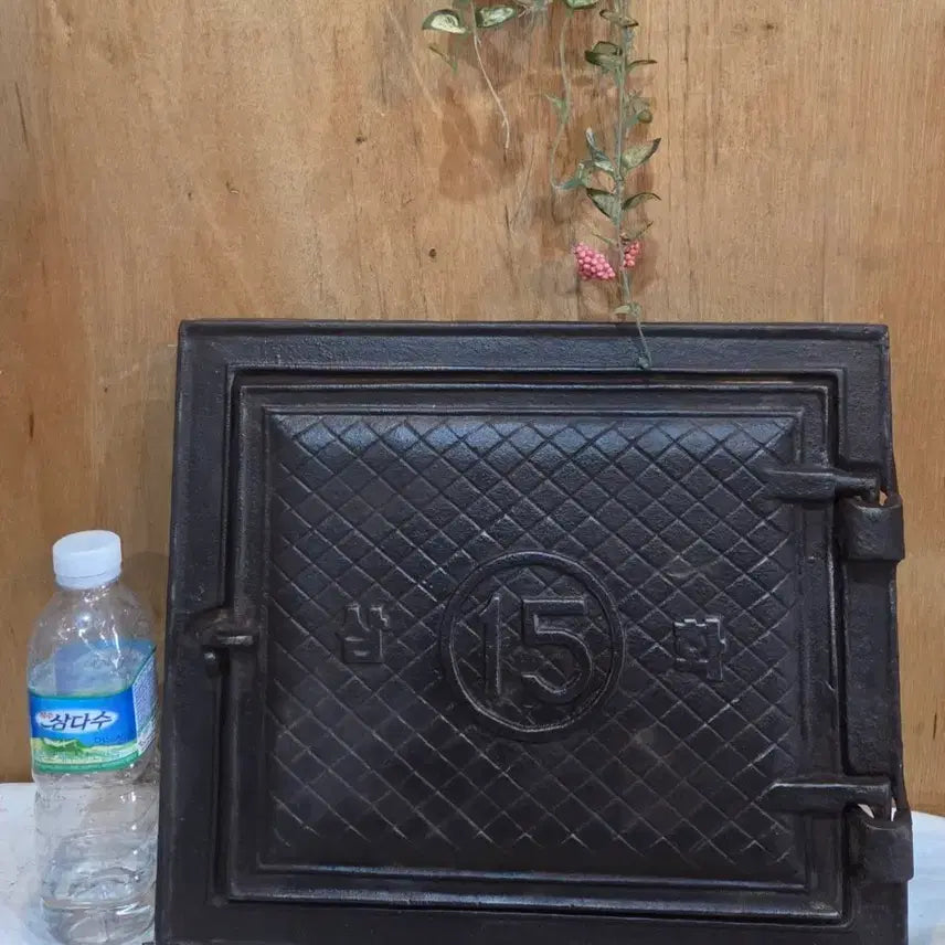 [BUNJANG] Vintage Cast Iron Pot / 완벽한 옛날 부엌 무쇠 불문