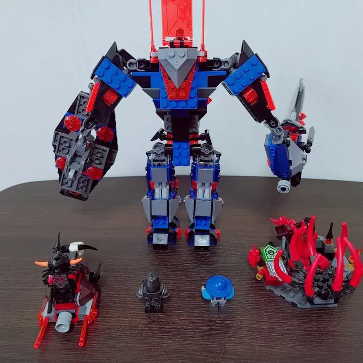 [BUNJANG] LEGO Nexo Knights Black Knight Mech 70326 (Used) / (중고)(정품) 레고 블랙 나이츠 로봇 70326 팝니다.