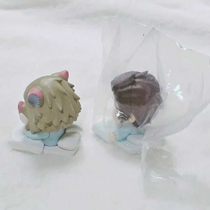 [BUNJANG] Demon Slayer Tanjiro &amp; Inosuke Onemutan Gacha Figures / 귀멸의 칼날 탄지로, 이노스케 오네무탄 가챠 피규어