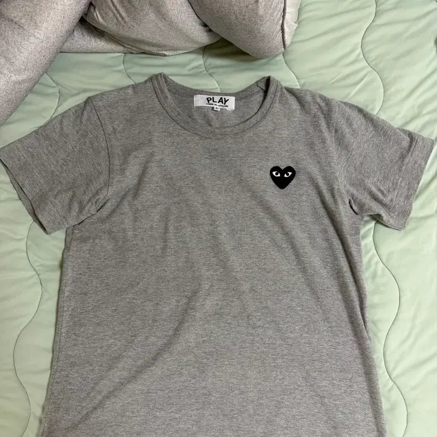 [BUNJANG] Comme des Garçons Short Sleeve T-Shirt Grey L / 꼼데가르송 반팔 그레이 L