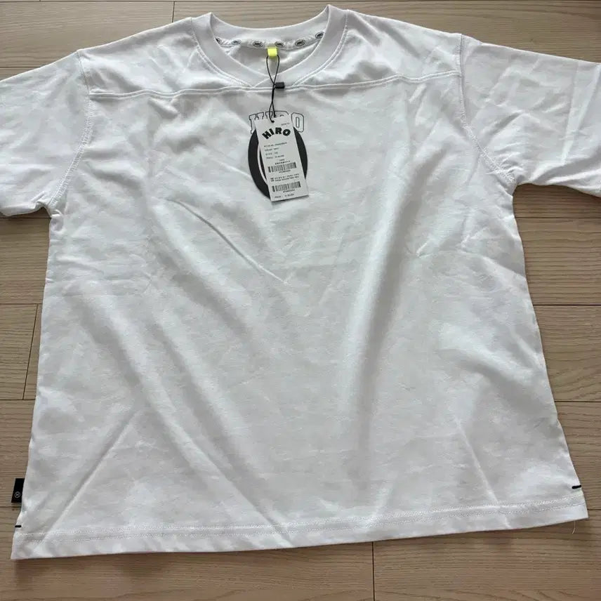 [BUNJANG] Hiro Football 140 Short Sleeve T-Shirt / 히로 풋볼 140 반팔 새상품