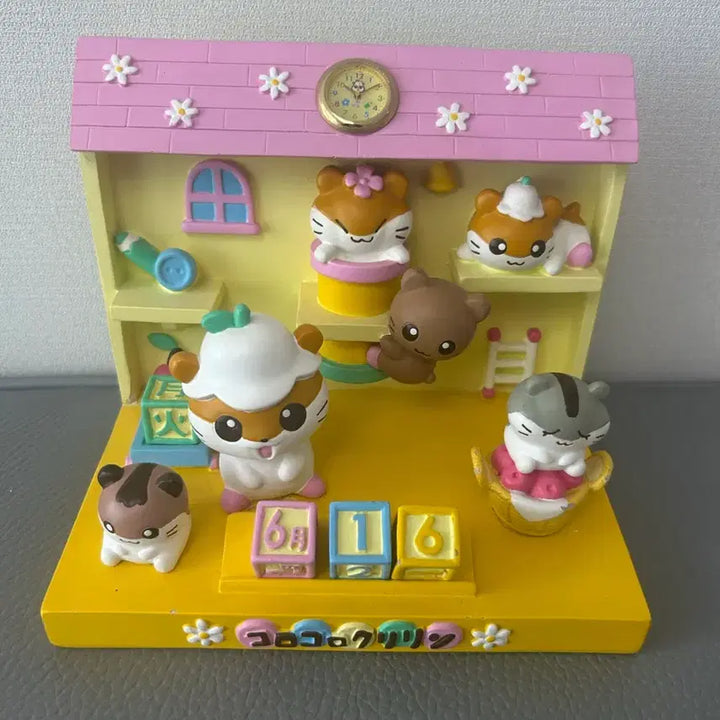 [BUNJANG] Classic Kuriring Sanrio Figure Perpetual Calendar / 고전 쿠리링 산리오 피규어 만년달력