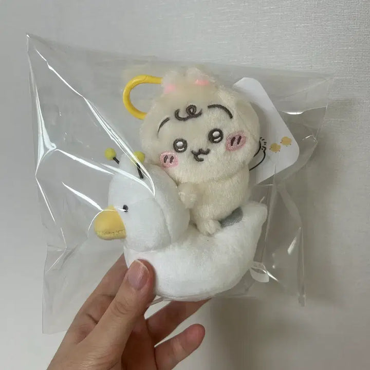 [BUNJANG] Chiikawa Baby Usagi Duck Plush Keychain / 치이카와 베이비 오리 우사기 인형 키링