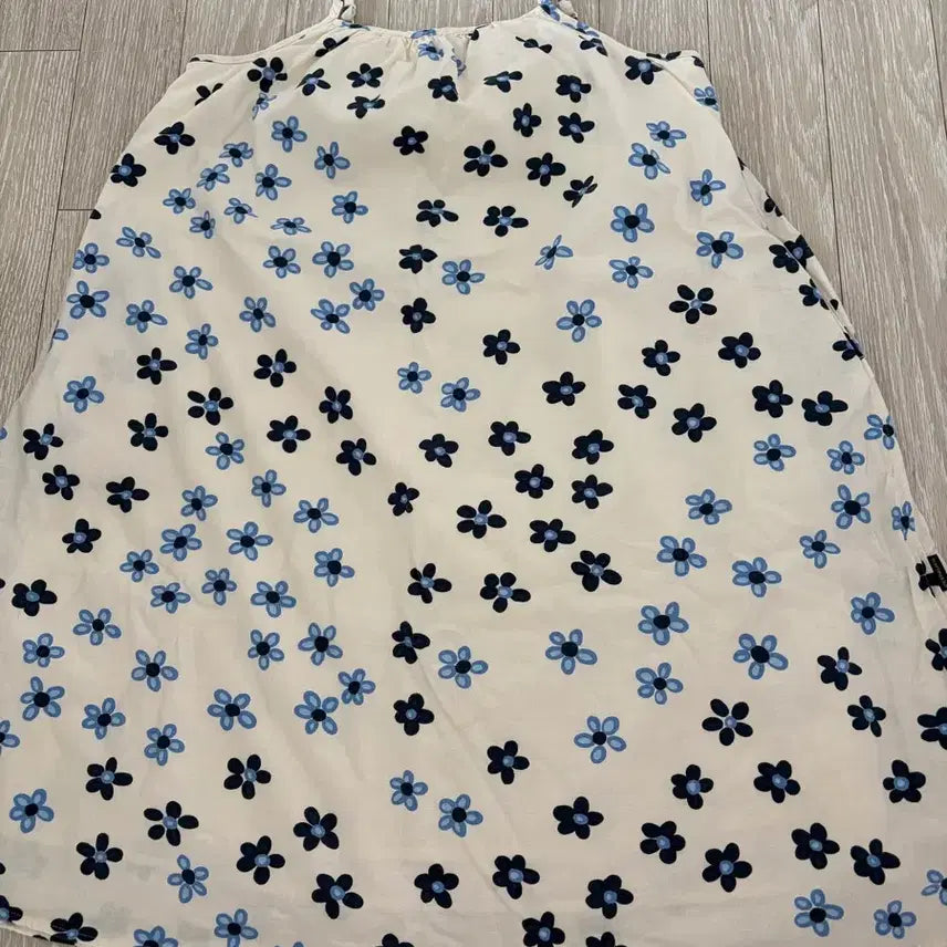 [BUNJANG] Uniqlo Marimekko Kids Dress Size 150 / 유니클로 마리메꼬 키즈 원피스 150사이즈 팝니다
