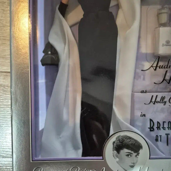 [BUNJANG] Audrey Hepburn Breakfast at Tiffany&