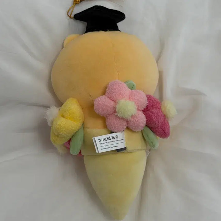 [BUNJANG] Chunsik Graduation Cap Flower Bouquet Plush / 춘식이 학사모 꽃다발 인형