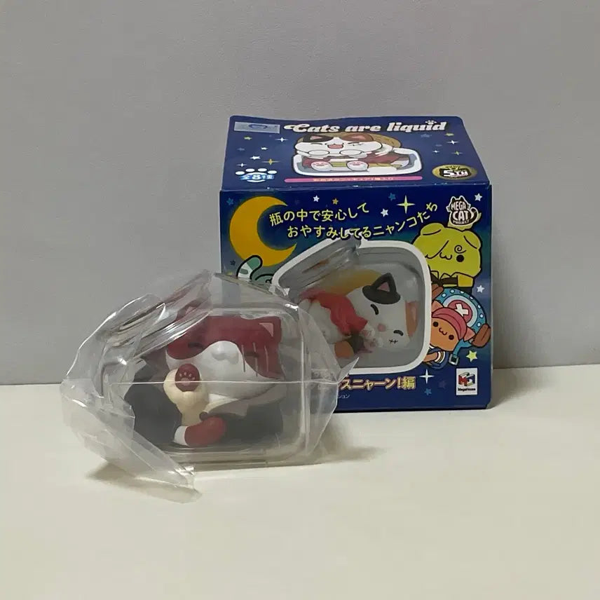 [BUNJANG] One Piece Shanks MegaCat NyangPiece "Oyazumi" Figure / 원피스 샹크스 메가캣 냥피스 오야스미
