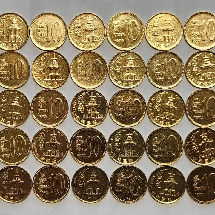 [BUNJANG] 1970 10 Won Copper Coin Set (30 pcs) / 귀한 적동 1970년 10원 30점