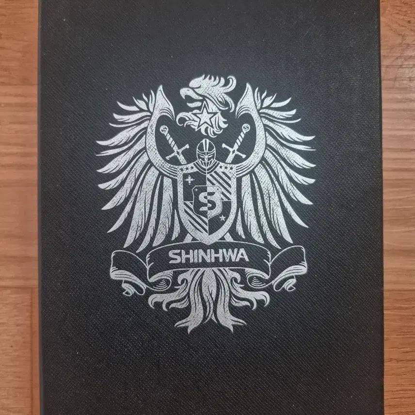 [BUNJANG] Shinhwa Logo Wallet / 신화 굿즈 지갑