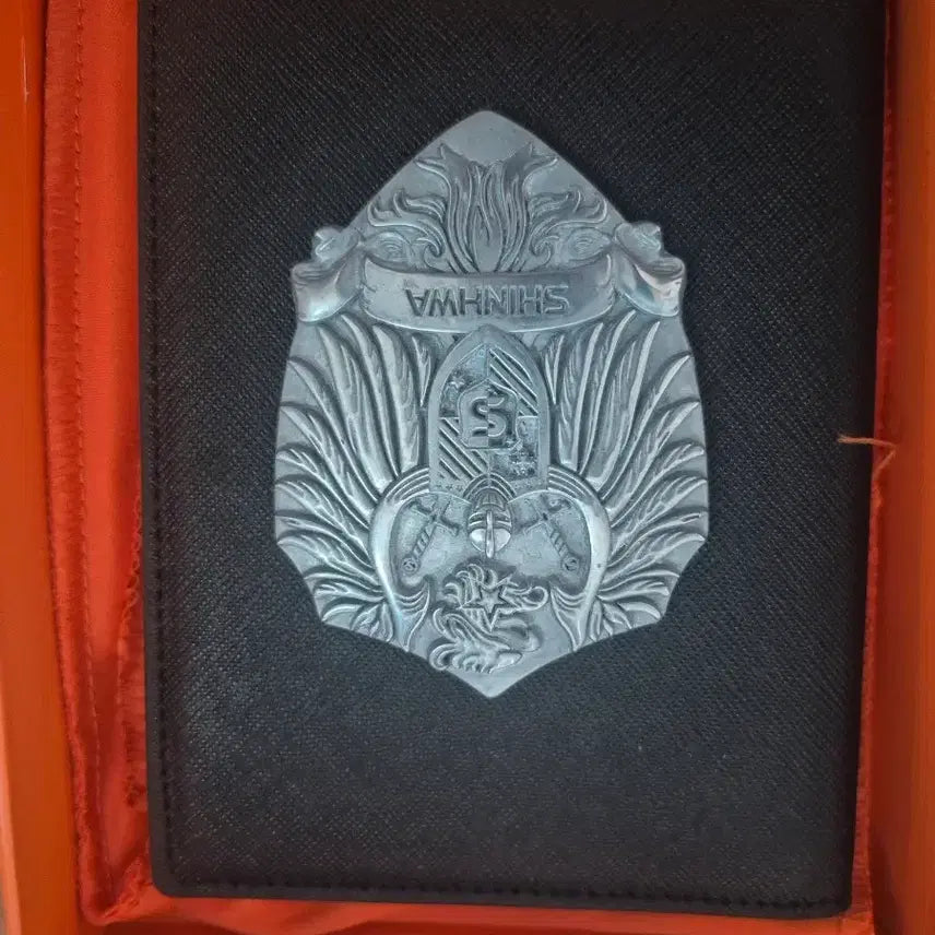 [BUNJANG] Shinhwa Logo Wallet / 신화 굿즈 지갑