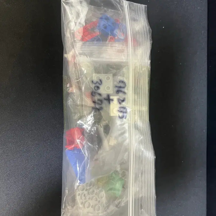 [BUNJANG] LEGO Marvel 76275 + 30679 Building Set / 레고 마블 76275 + 30679